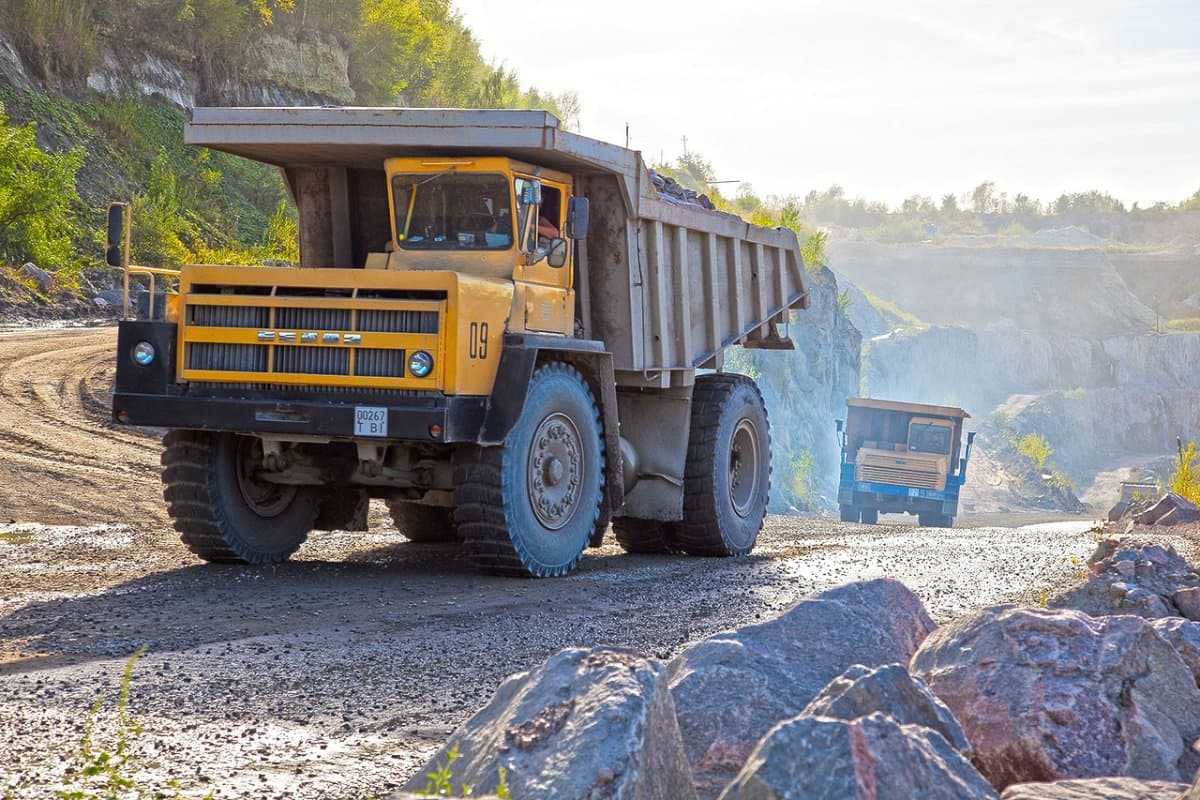 А денежки врозь… почему гигант белорусский экономики белаз теряет прибыль в россии