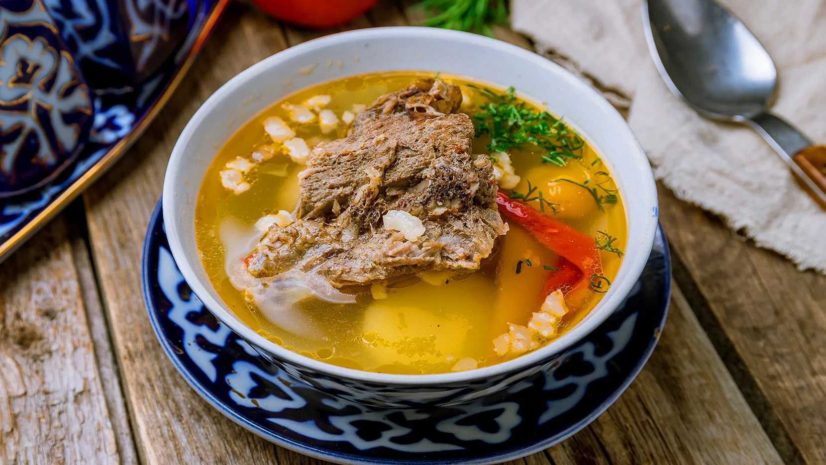 Хашлама из баранины по-грузински, по-армянски, с пивом или вином - приготовление в казане и в мультиварке