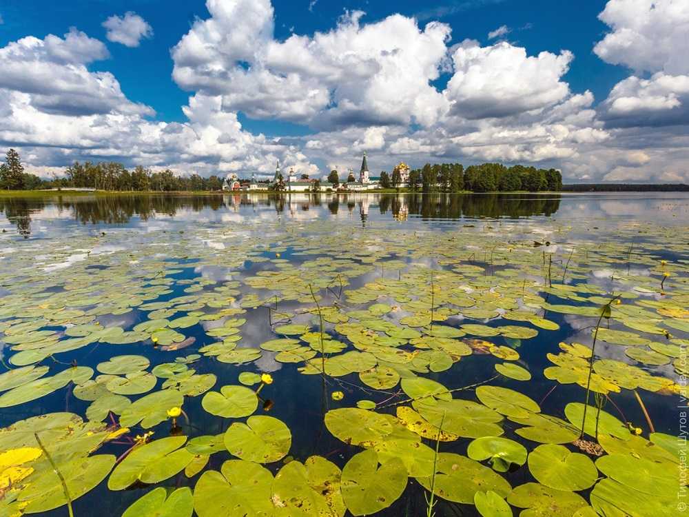 Из какого языка происходит название озеро валдай?