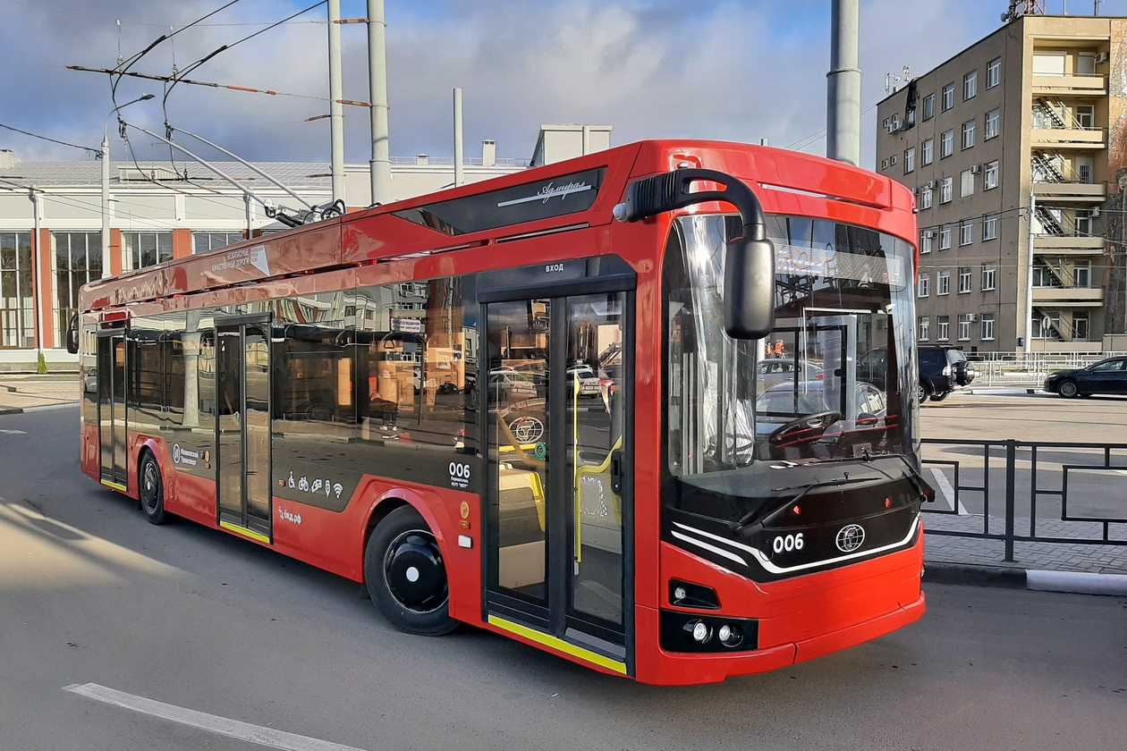 Троллейбус «адмирал» и электробус «генерал» – близнецы со штангами – рейс.рф