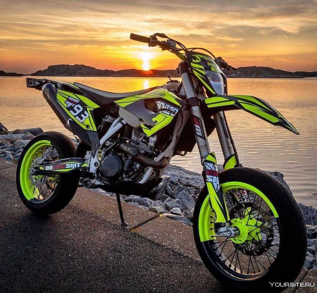 Сколько километров можно проехать на 5 литрах бензина? - thisiswin11