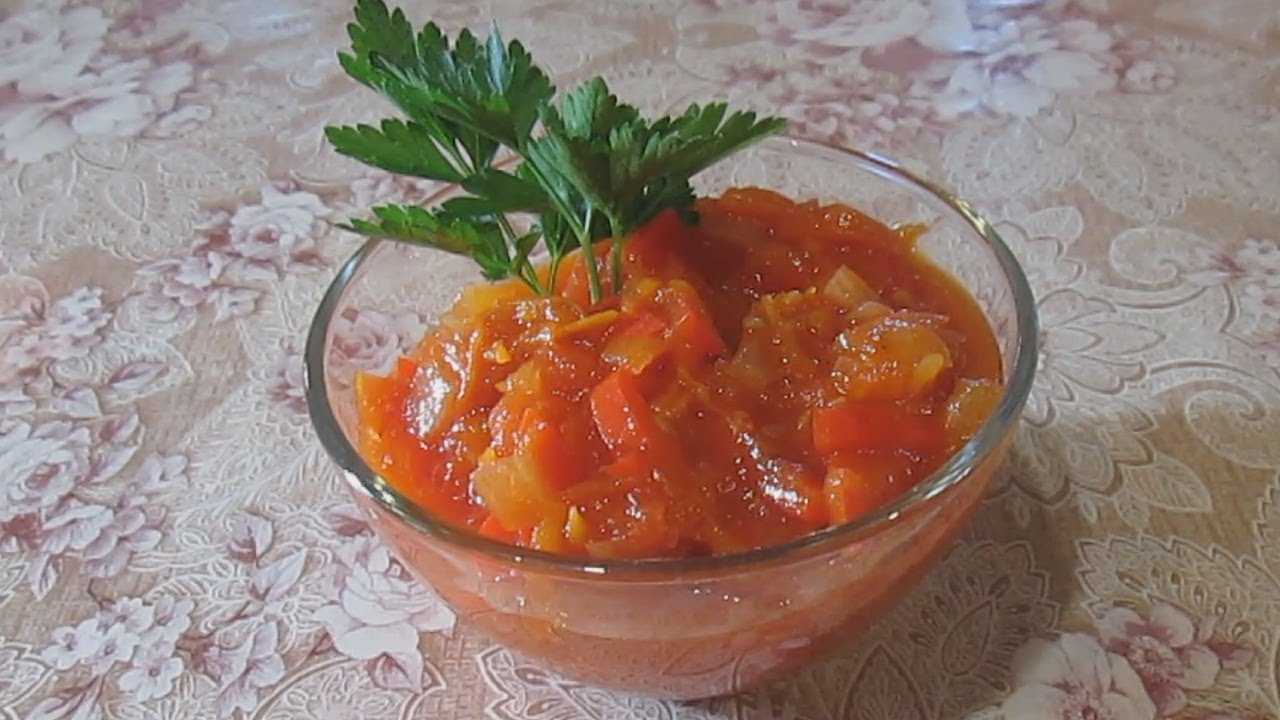 Аджика из помидоров и чеснока : 8 классических рецептов вкусной аджики