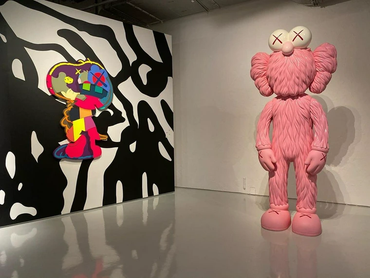 Kaws — это художник