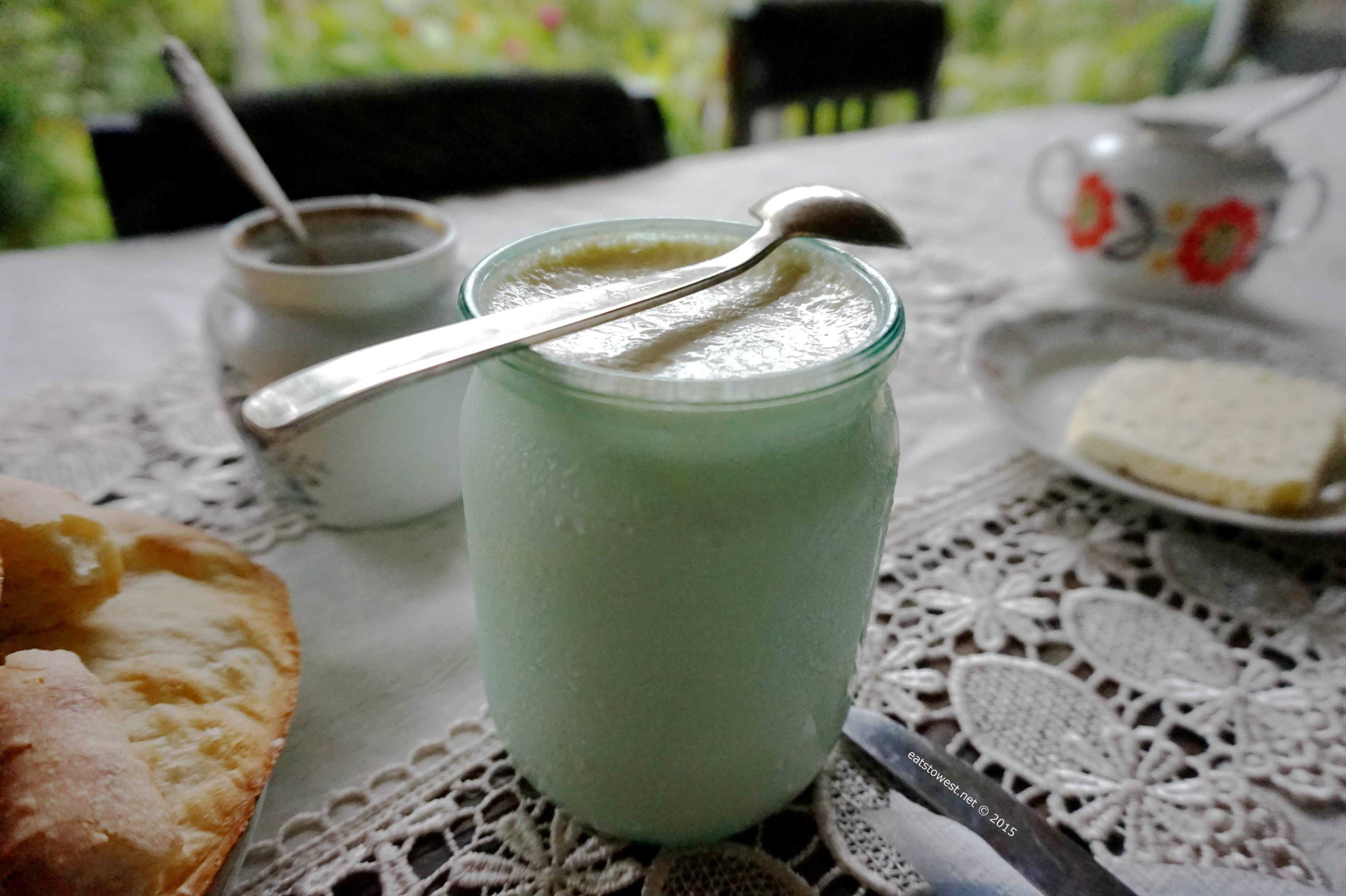 Что такое мацони, как его едят и какова польза