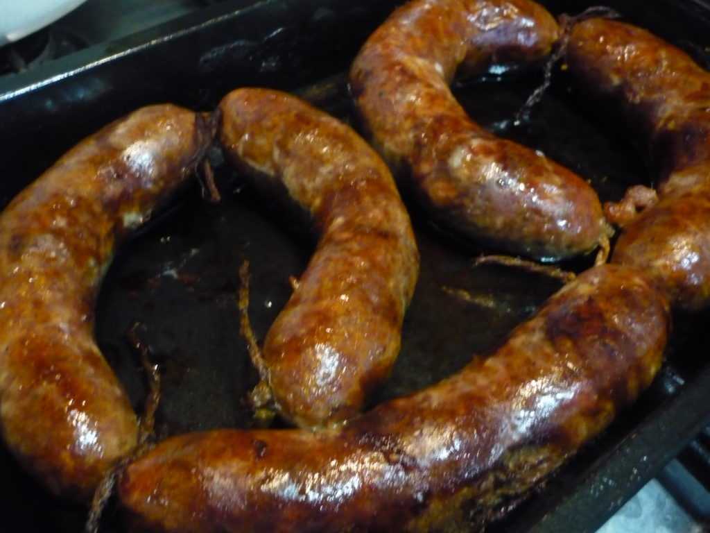 Готовим вкуснейшие купаты на сковороде — секреты приготовления деликатеса
как приготовить купаты на сковороде в домашних условиях